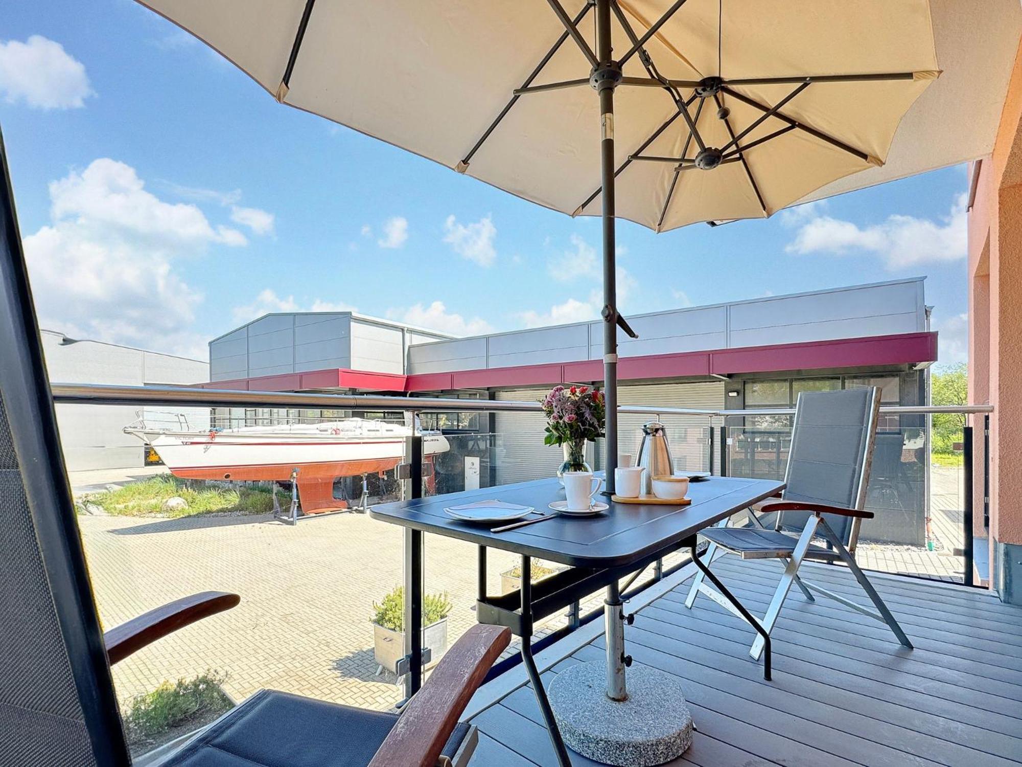 Alte Fischfabrik Lauterbach "Mehrzeit Am Bodden" Apartment ภายนอก รูปภาพ